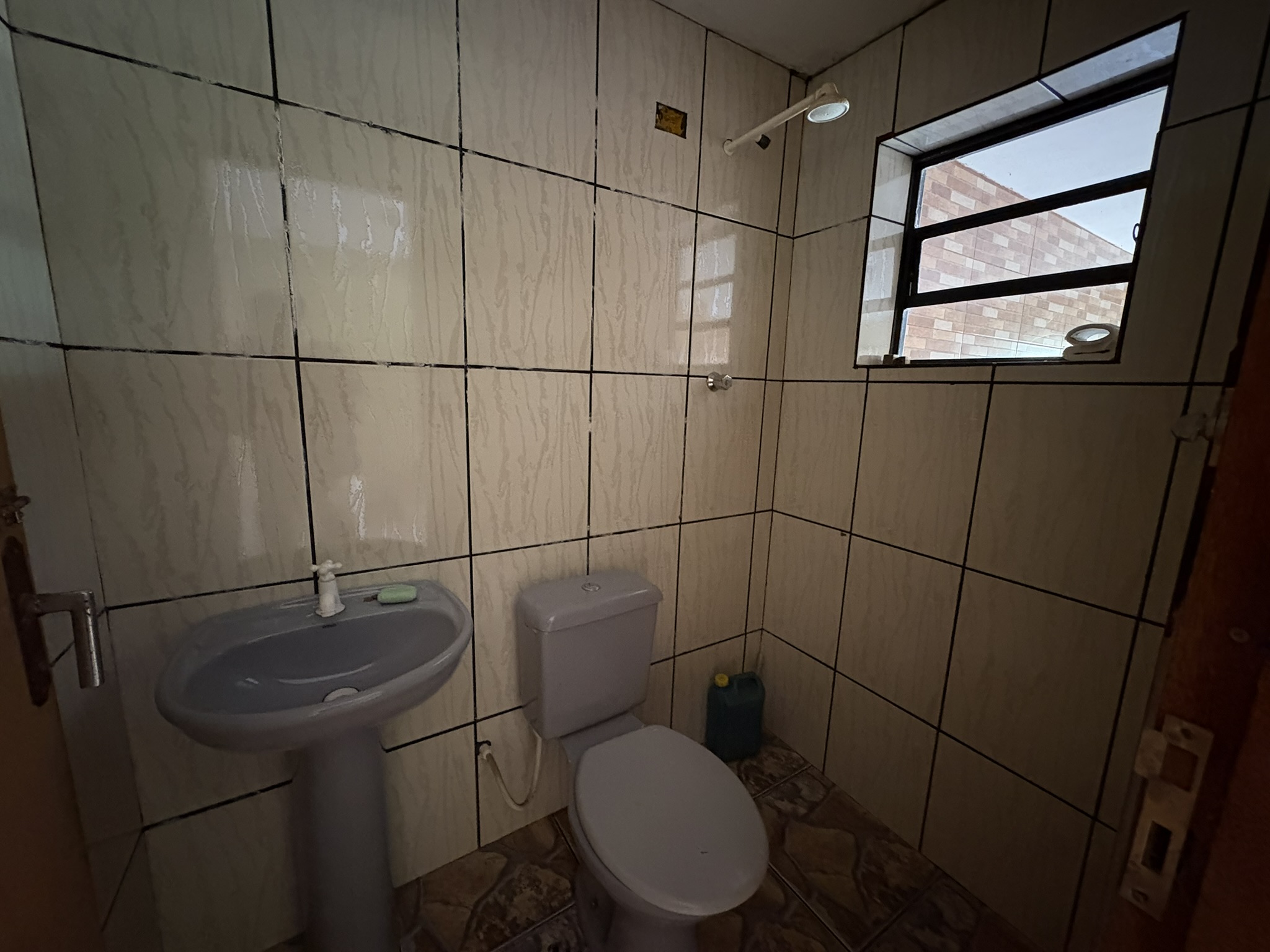Apartamento para locação com 2 dormitórios no Portal Terras de Carrara