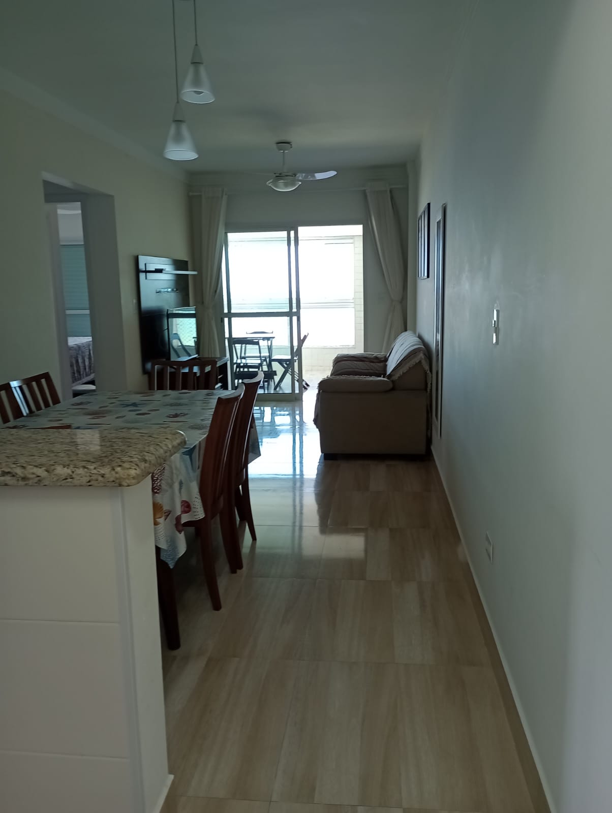 Apartamento 2 Dorms - Frente ao mar