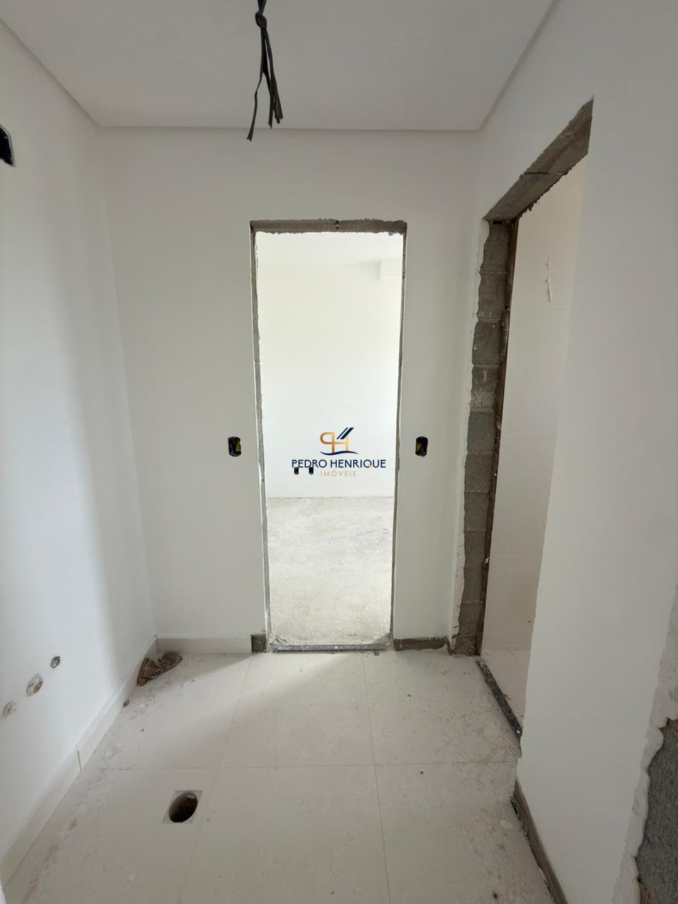 Abaixo do valor de mercado - Life Residence - Aceita Permuta 