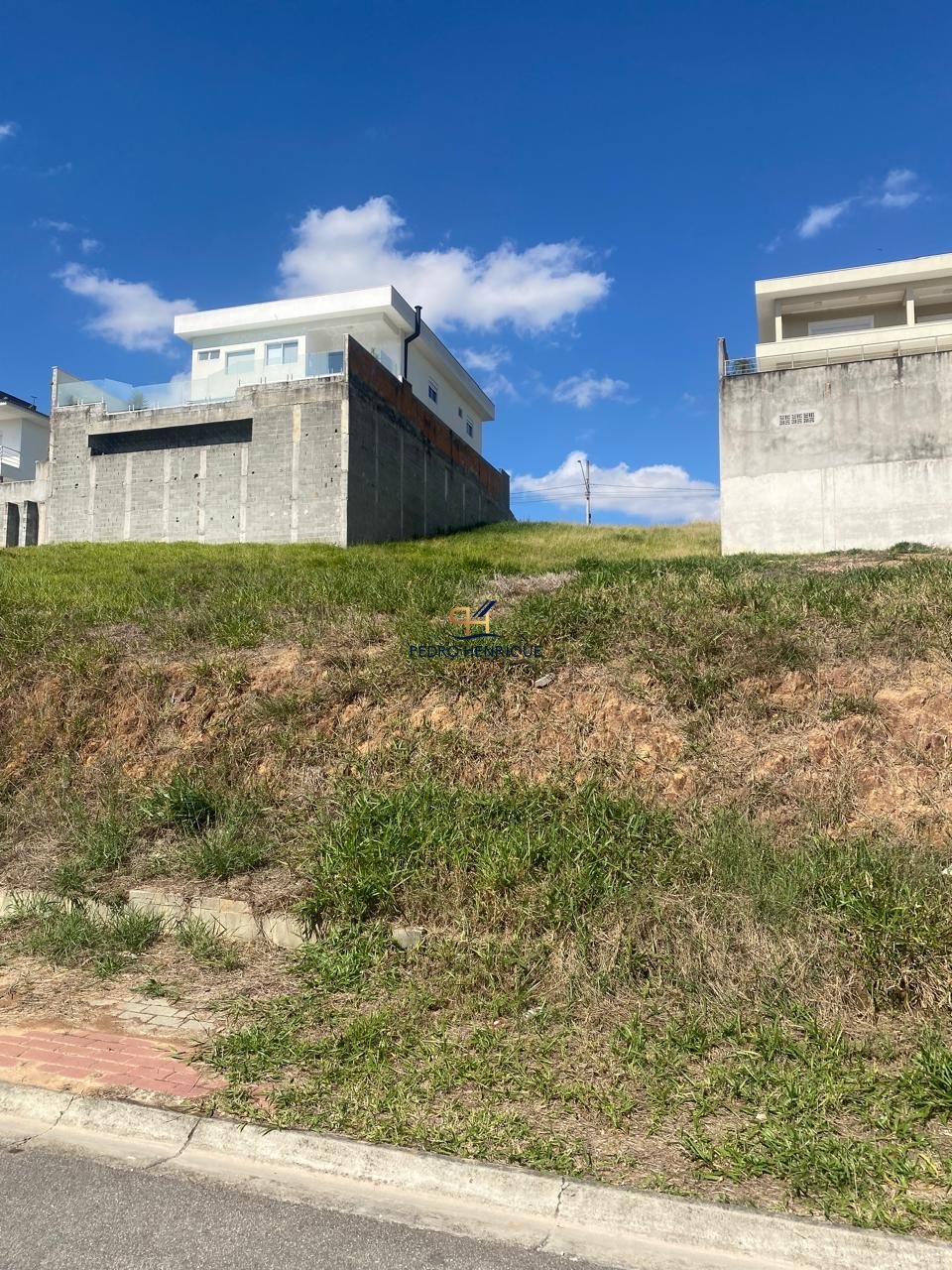 Lote/Terreno de 490m² no bairro Condomínio Residencial Jaguary, em São José dos Campos