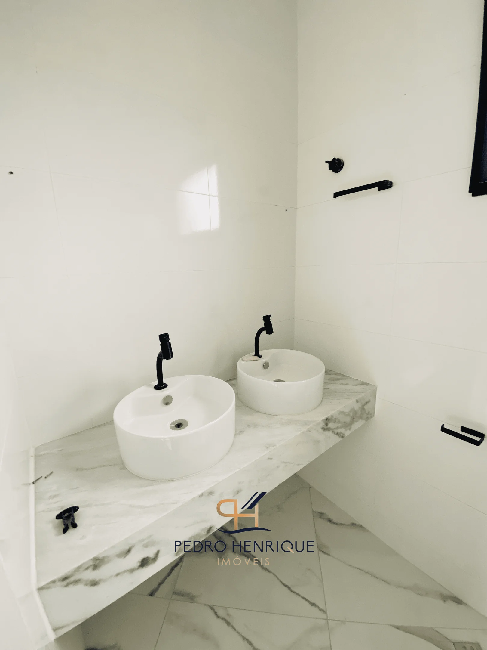 Casa de Condomínio de 3 quartos, 155m² no bairro Jardim Jacinto, em Jacareí