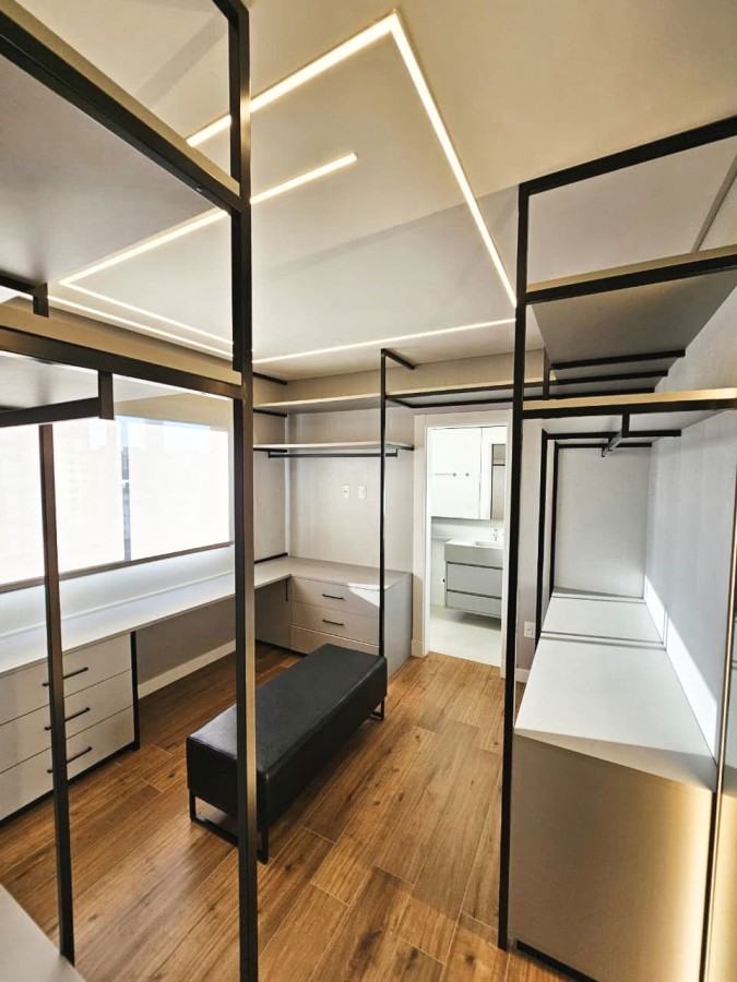 Apartamento para Venda em Itapema, meia praia, 4 dormitórios, 4 suítes, 5 banheiros, 3 vagas