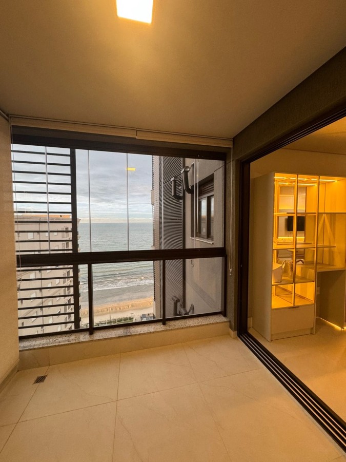 Apartamento para Venda em Porto Belo, Pereque, 3 dormitórios, 3 suítes, 3 banheiros, 2 vagas
