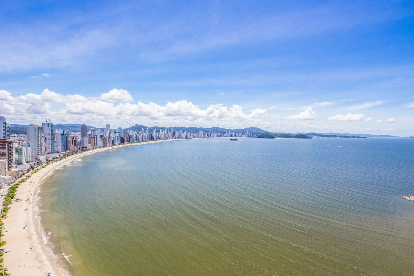 Apartamento para Venda em Balneário Camboriú, Av. Atlântica, 4 dormitórios, 4 suítes, 4 vagas