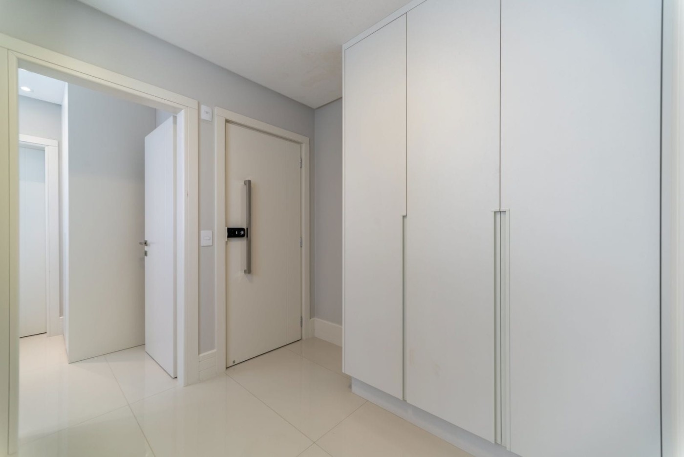 Apartamento para Venda em Balneário Camboriú, Av. Atlântica, 4 dormitórios, 5 banheiros, 4 vagas