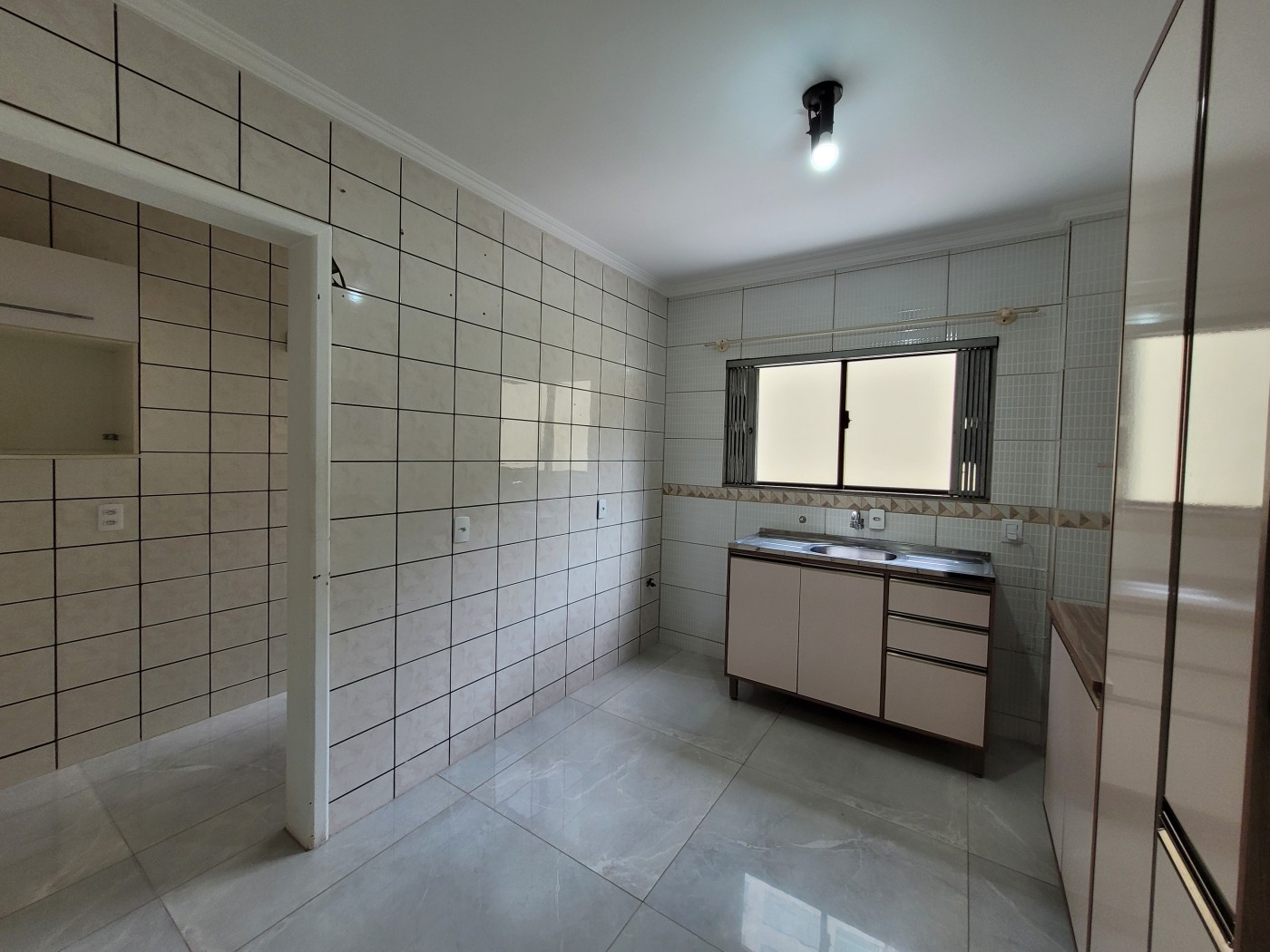 Apartamento para Venda em Itapema, CENTRO, 2 dormitórios, 2 banheiros, 1 vaga