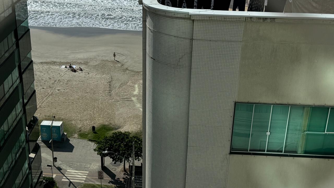 Apartamento para Venda em Itapema, Avenida Nereu Ramos, 4 dormitórios, 4 banheiros, 3 vagas