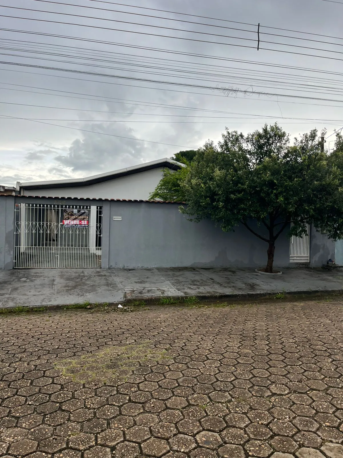 CASA A VENDA