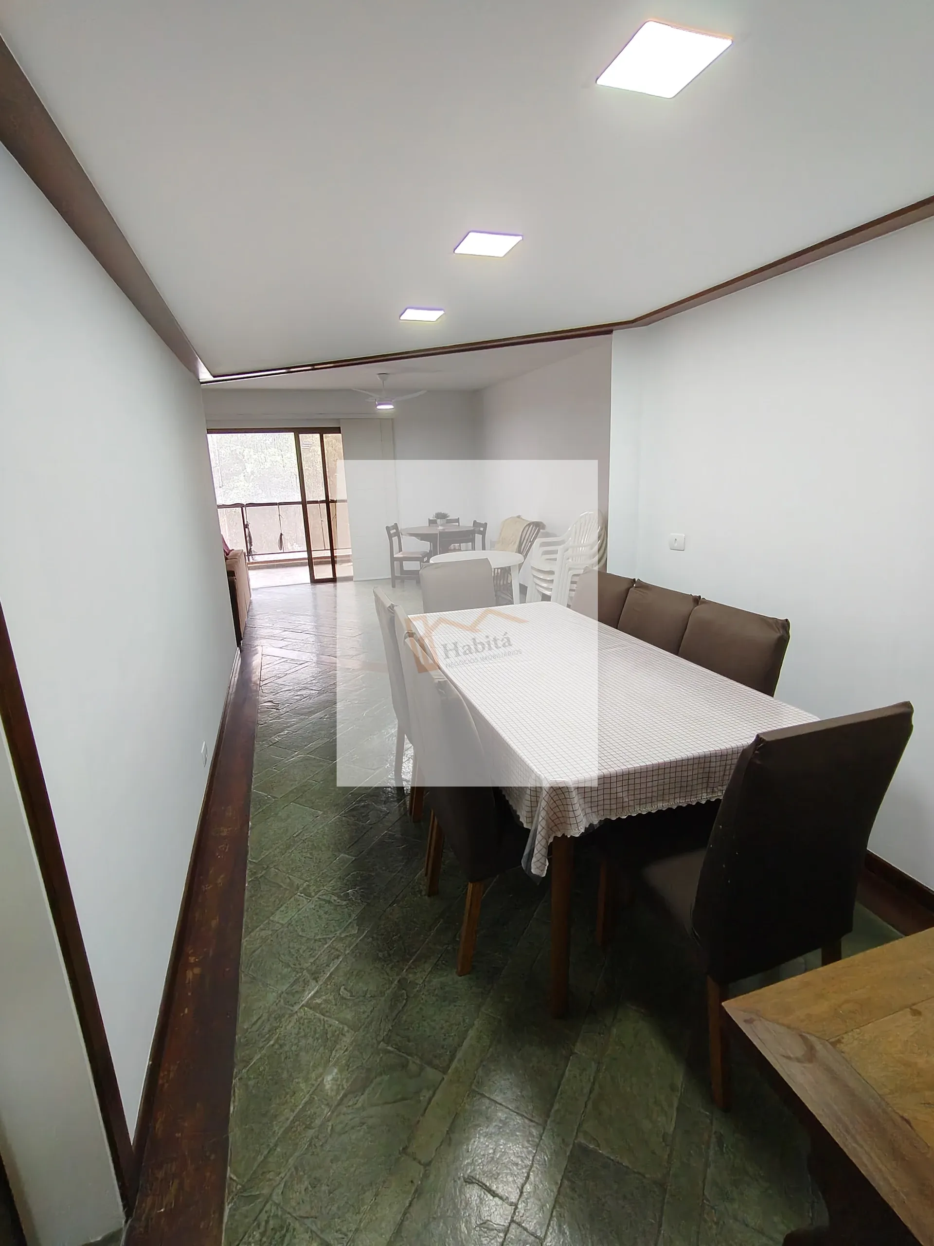Amplo apartamento 3 dormitórios na Barra Funda