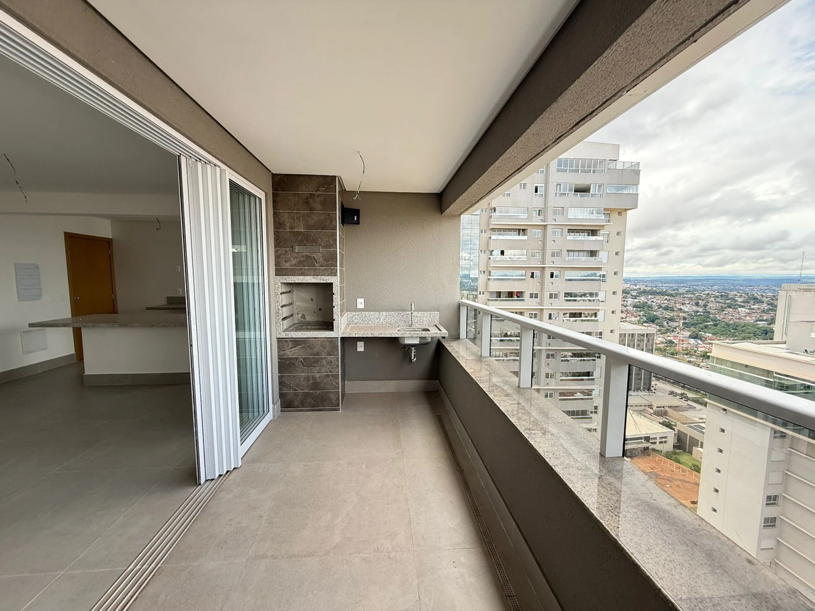 APARTAMENTO EUROPARQUE NORONHA