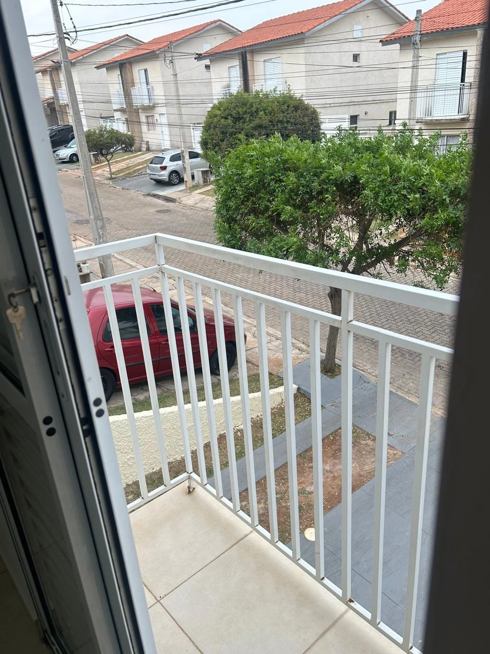 Linda casa sobrado a venda 2 quartos em condomínio 