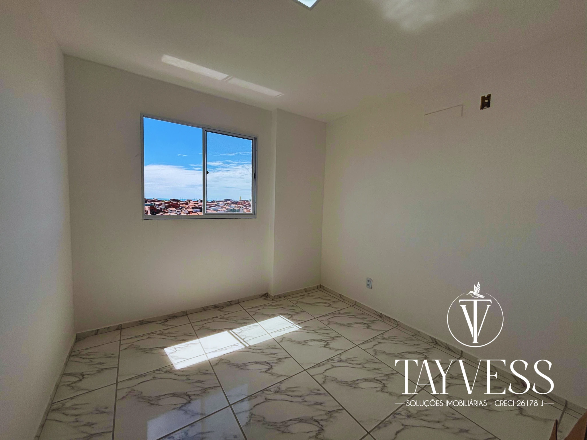 Apartamento de 2 quartos 1 suíte 1 vaga com condomínio completo