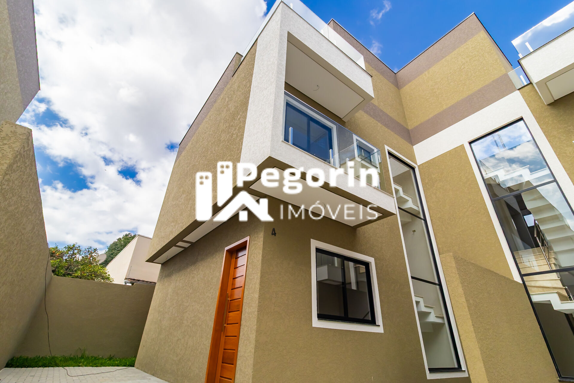 Casa, 3 quartos, 106 m² - Foto 2
