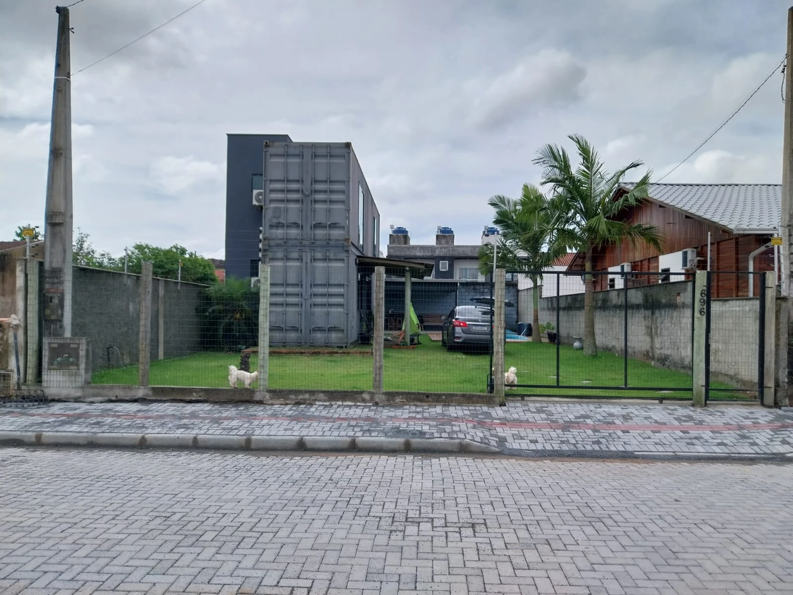 CASA CONTAINER ITACOLOMI/BALNEÁRIO PIÇARRAS SC