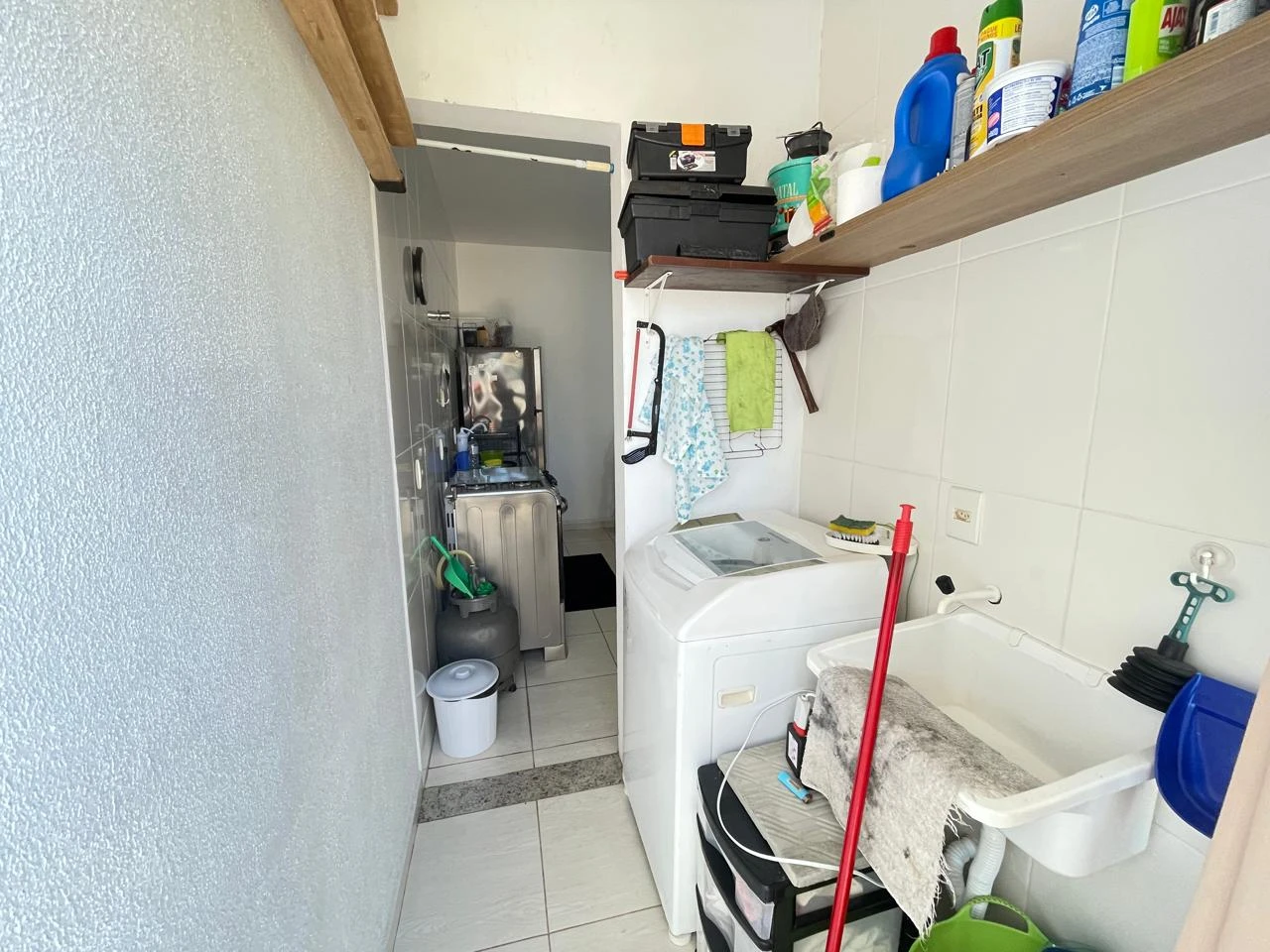 CASA GEMINADA ITACOLOMI/BALNÁRIO PIÇARRAS SC 600 METROS DA PRAIA