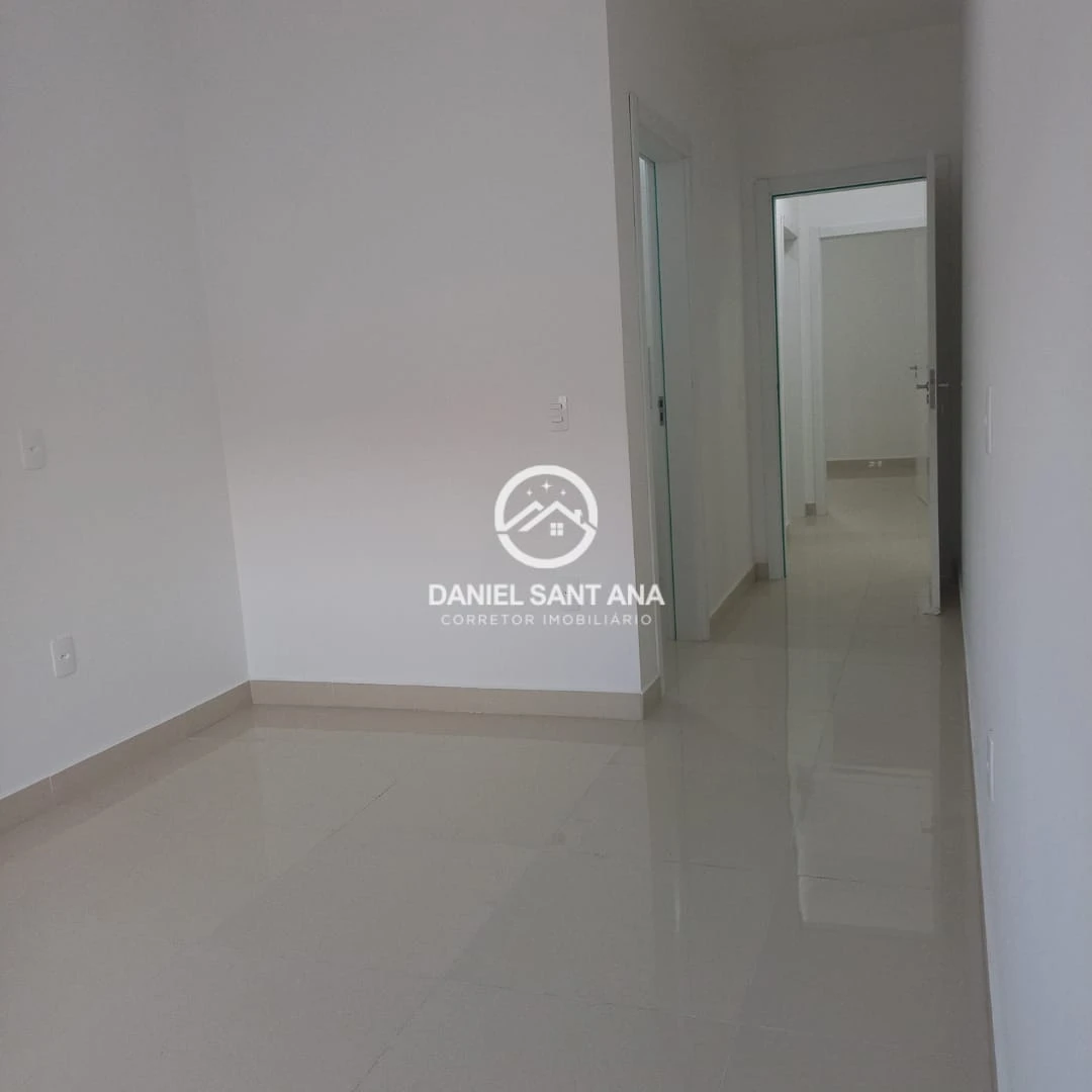 CASA A VENDA  ITACOLOMI/BALNEÁRIO PIÇARRAS SC 650 METROS DA PRAIA