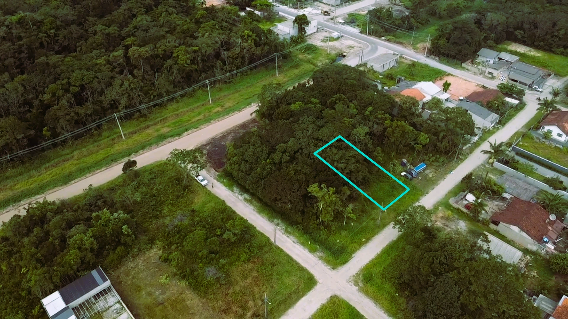 TERRENO AMPLO 409,6m² 