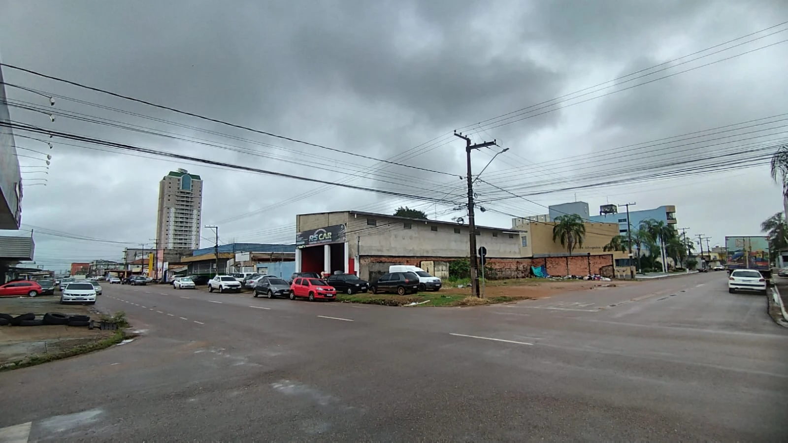 Terreno à venda na Guanabara próximo a OAB