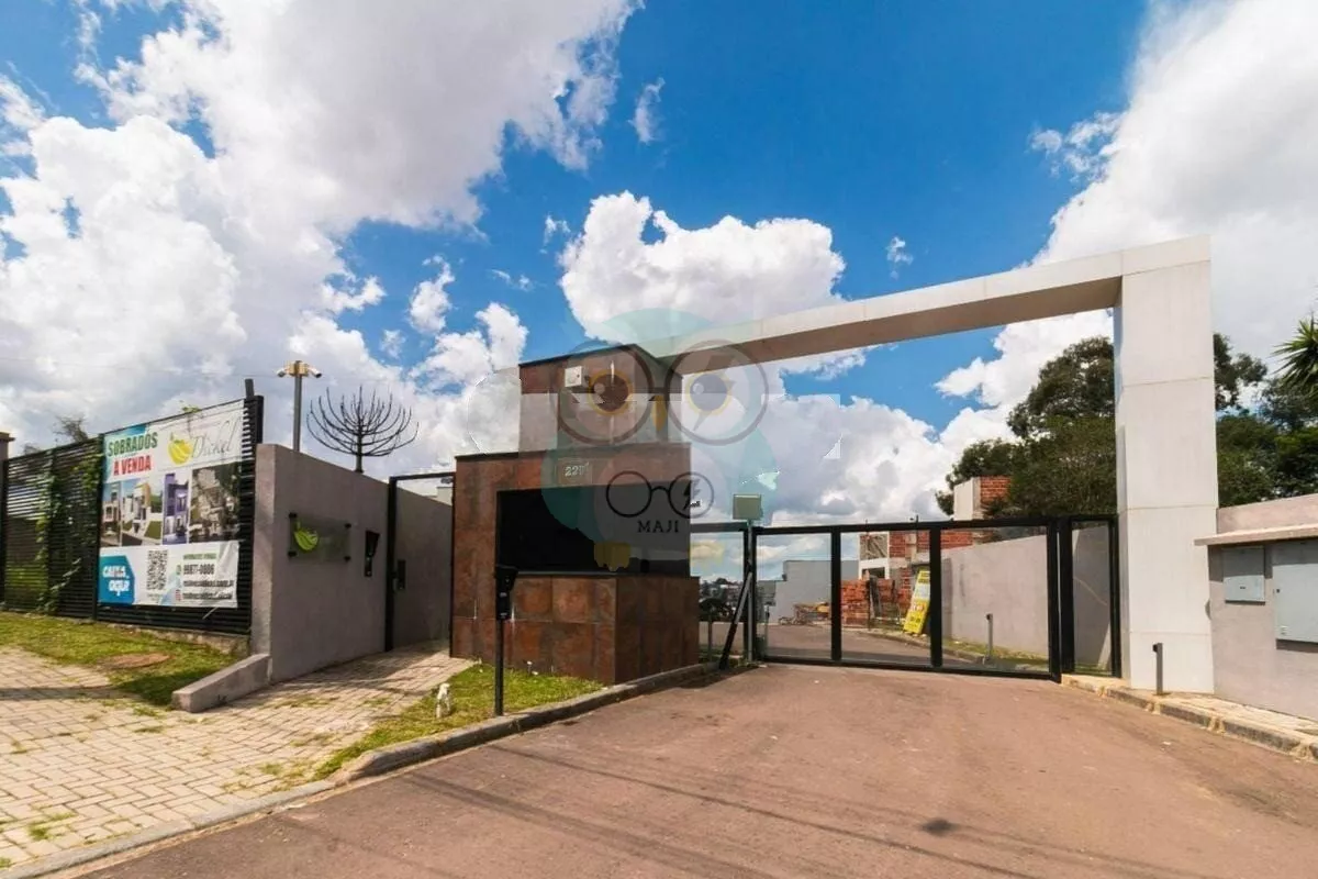 Sobrado para venda, 2 quarto(s),  Santa Cândida, Curitiba - CA624