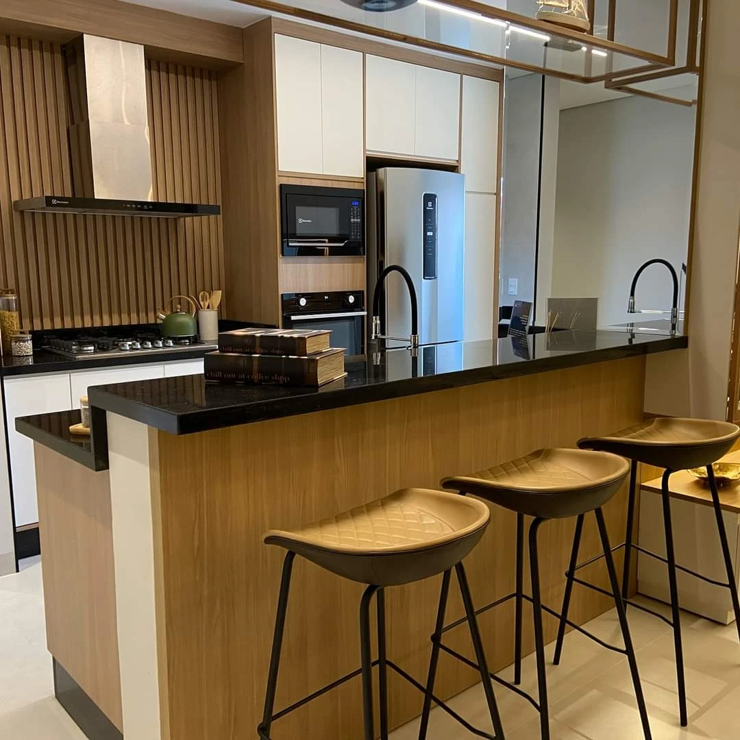 Apartamento na planta condomínio Lake Boulevard