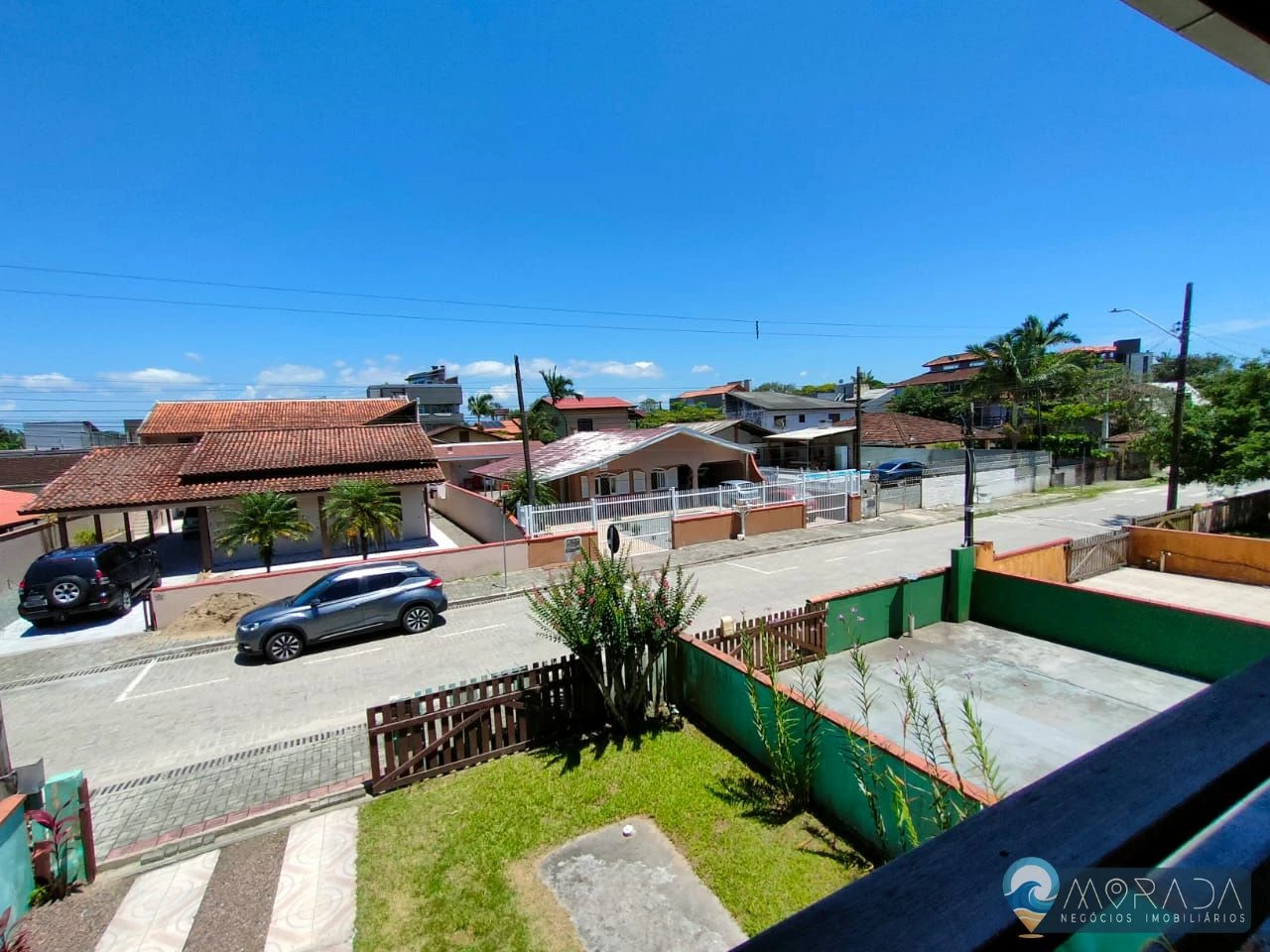 OPORTUNIDADE: SOBRADO NO CENTRO DE ITAPOÁ A 300m DA 3° PEDRA