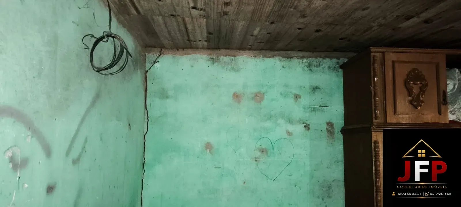 VENDO IMÓVEL PARA REFORMA OU NOVA CONSTRUÇÃO