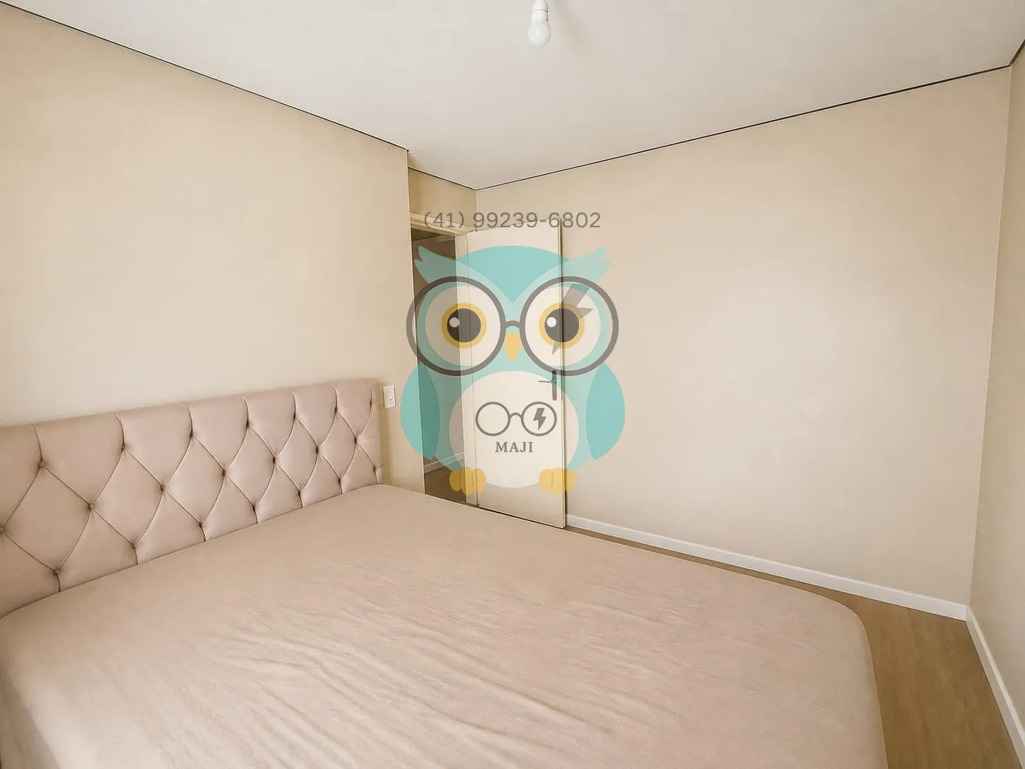 Apartamento térreo com 49 m² no Bairro Portão.