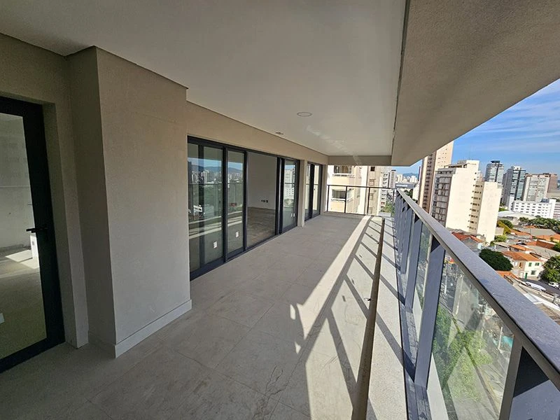 Apartamento com Hall Social Privativo 3 Suítes 2 vagas e deposito