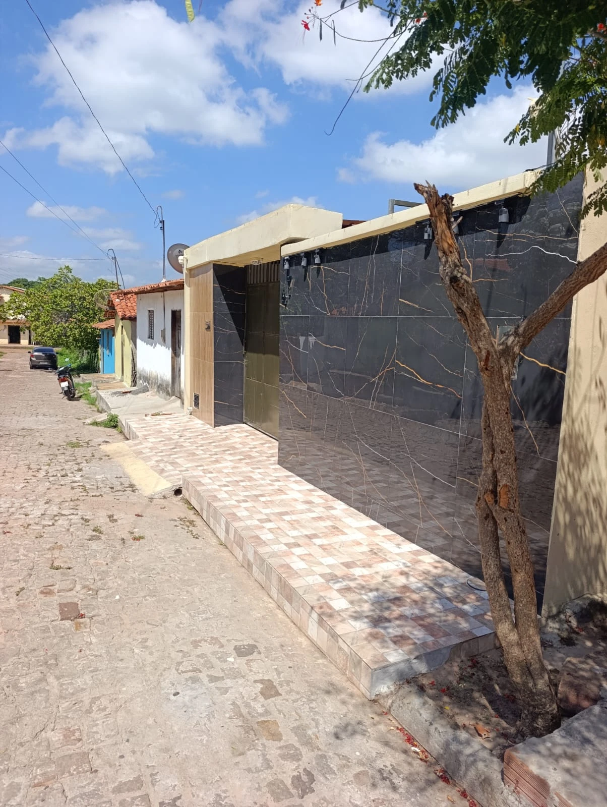 EXCELENTE CASA NO BAIRRO SÃO FRANCISCO