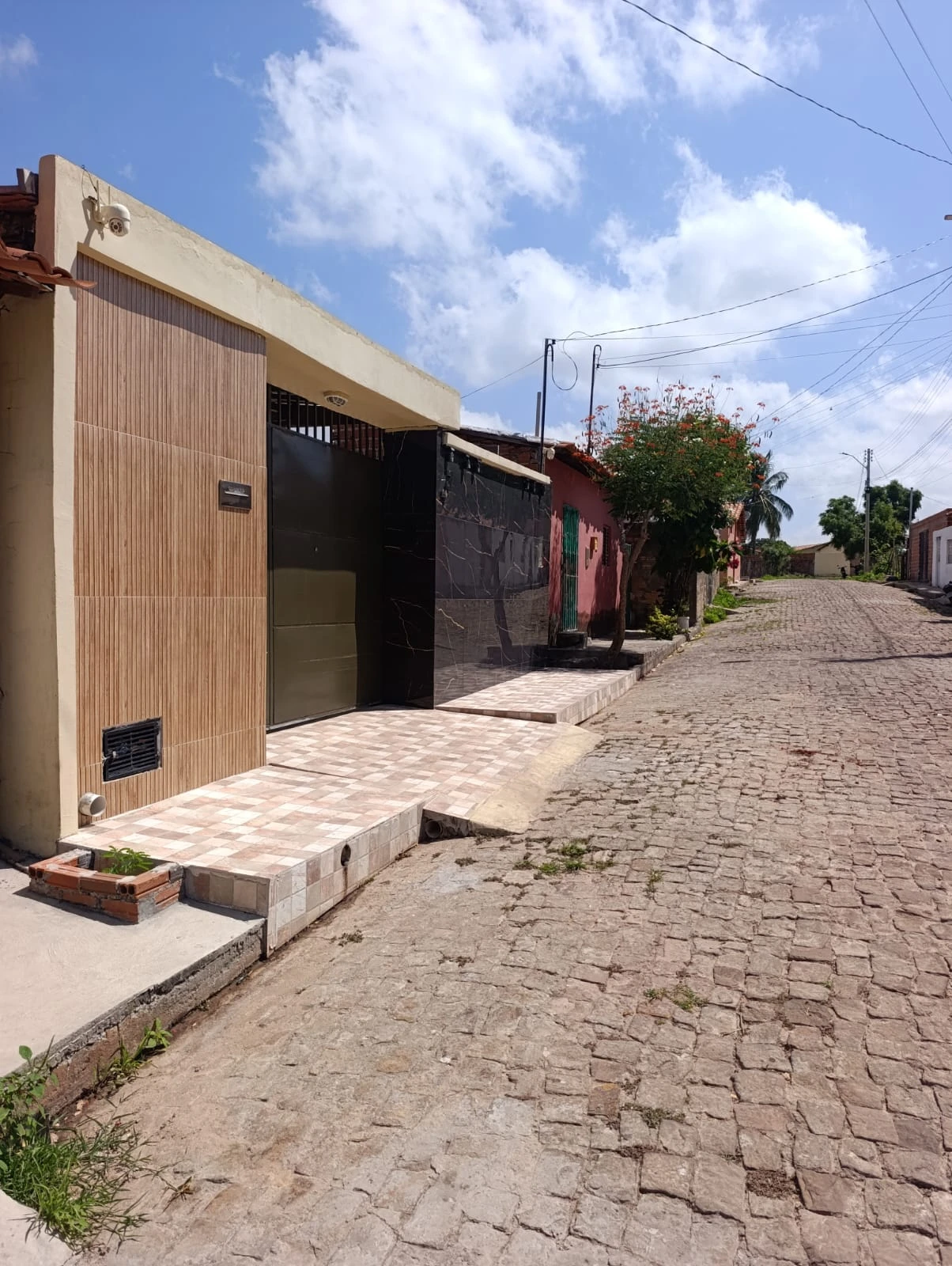 EXCELENTE CASA NO BAIRRO SÃO FRANCISCO