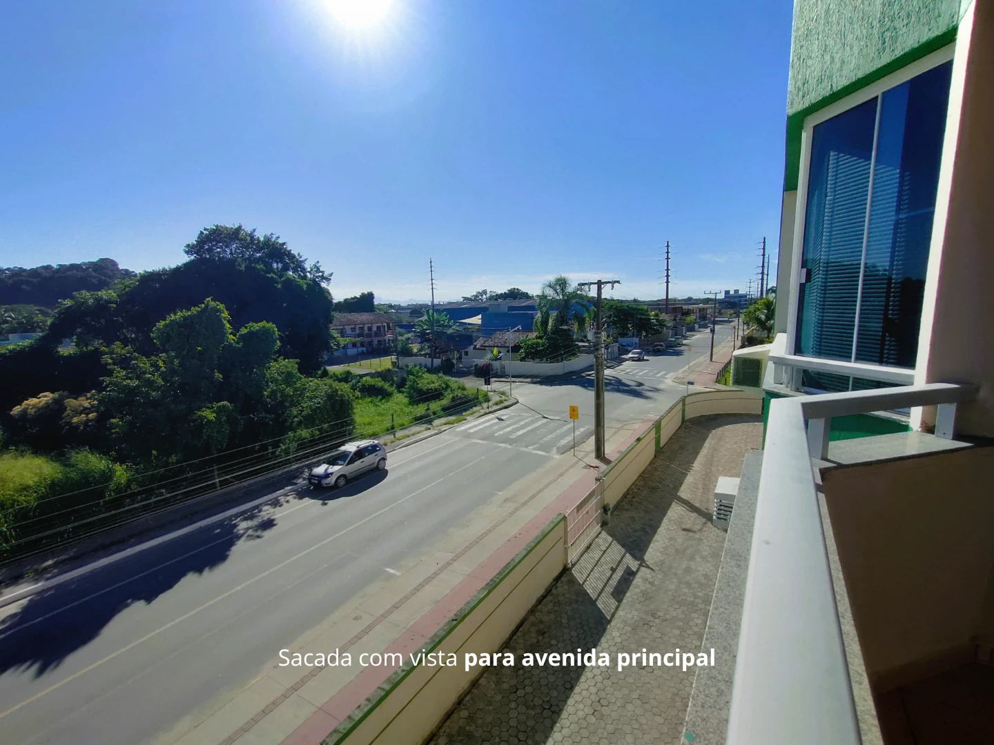 APARTAMENTO DE 2 QUARTOS A 300m DO MAR