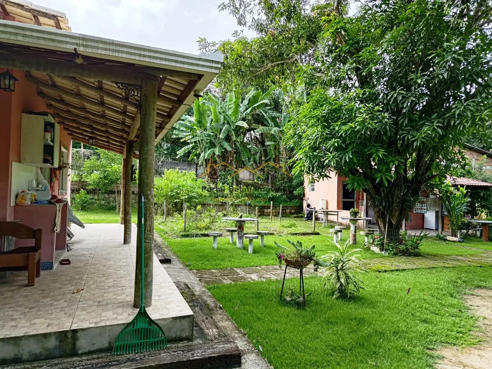 Sítio em Betim bairro  Flores  e  Florestas - Oportunidade