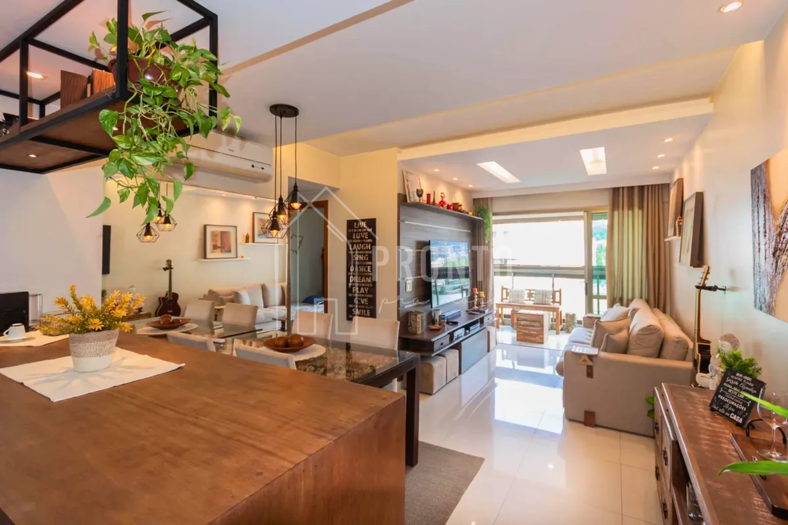 APARTAMENTO NA TIJUCA - RUA BOM PASTOR