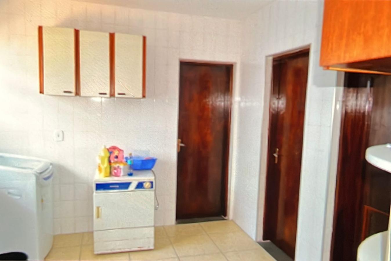 Sobrado para Venda em São Paulo, Chácara Inglesa, 4 dormitórios, 2 suítes, 4 banheiros, 5 vagas