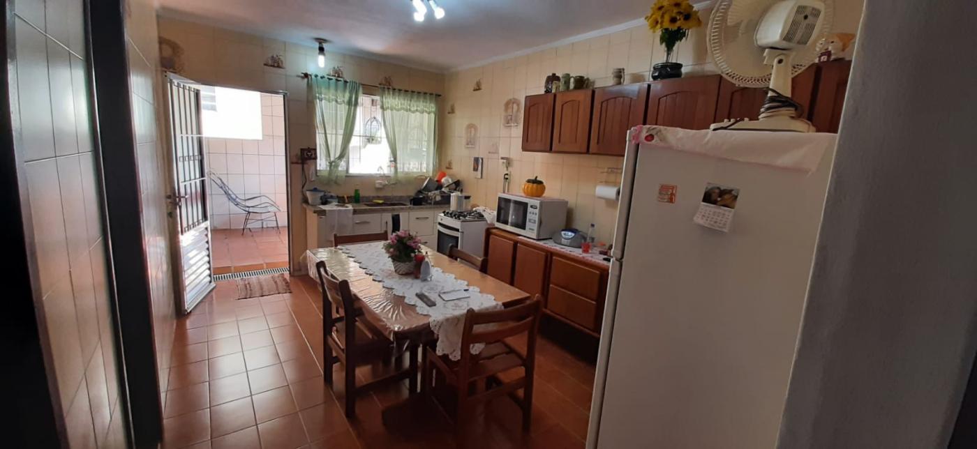 Casa para Venda em São Paulo, Jaguará, 2 dormitórios, 3 banheiros, 4 vagas