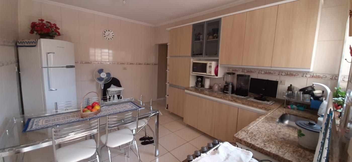 Casa para Venda em São Paulo, Jaguará, 2 dormitórios, 3 banheiros, 4 vagas