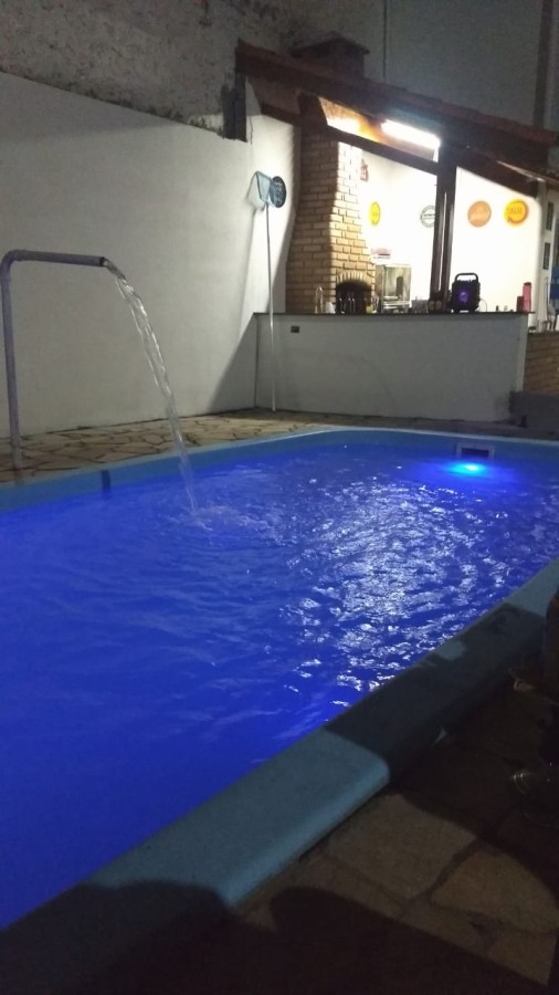 Casa para Venda, Água Branca, 2 dormitórios, 1 suíte, 2 banheiros, 8 vagas