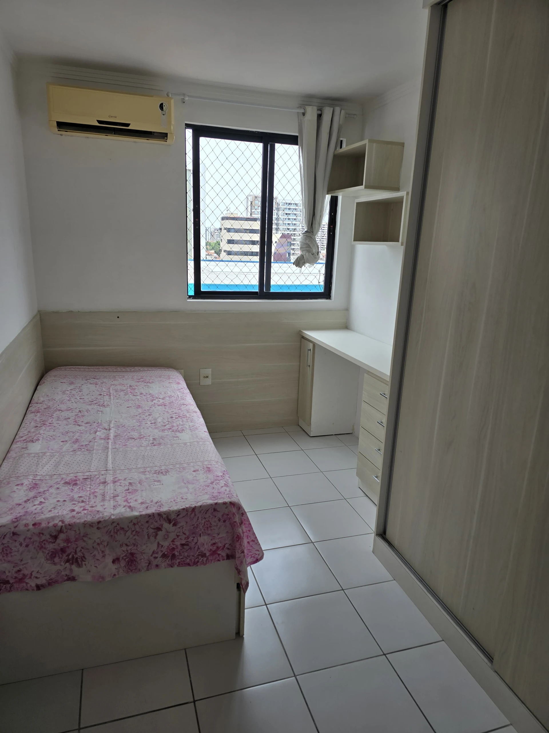 APARTAMENTO NA PONTA VERDE