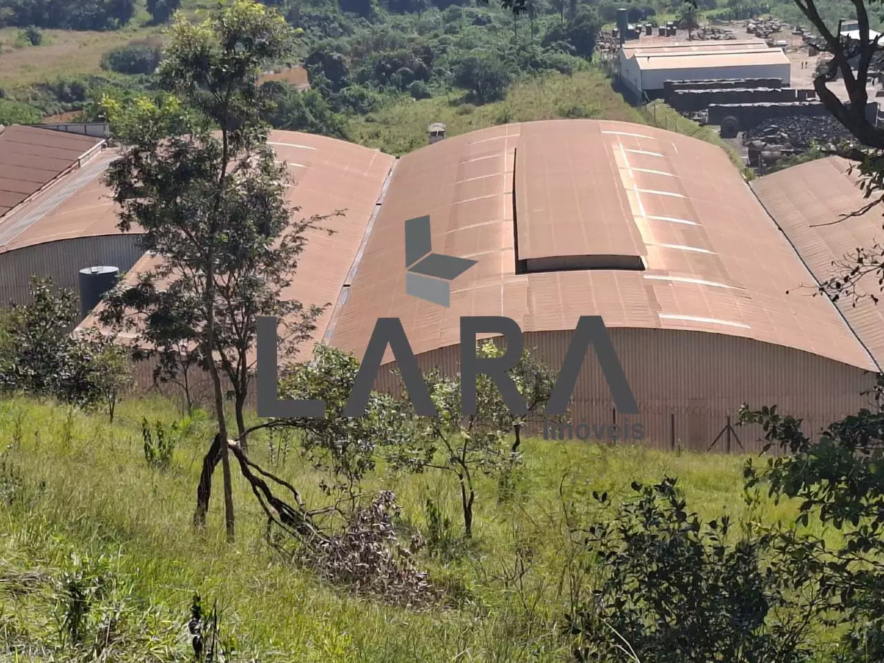 Galpão Industrial à Venda em Tupanuara, São Joaquim de Bicas – 8.674,64 m² Interna