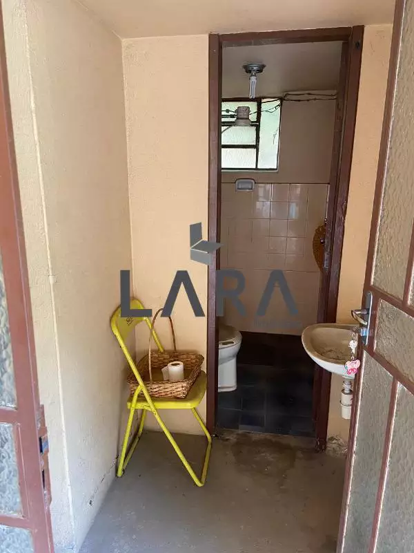 Casa à Venda em Betim (Centro) – 3 Quartos, 2 Vagas, Aceita Permuta