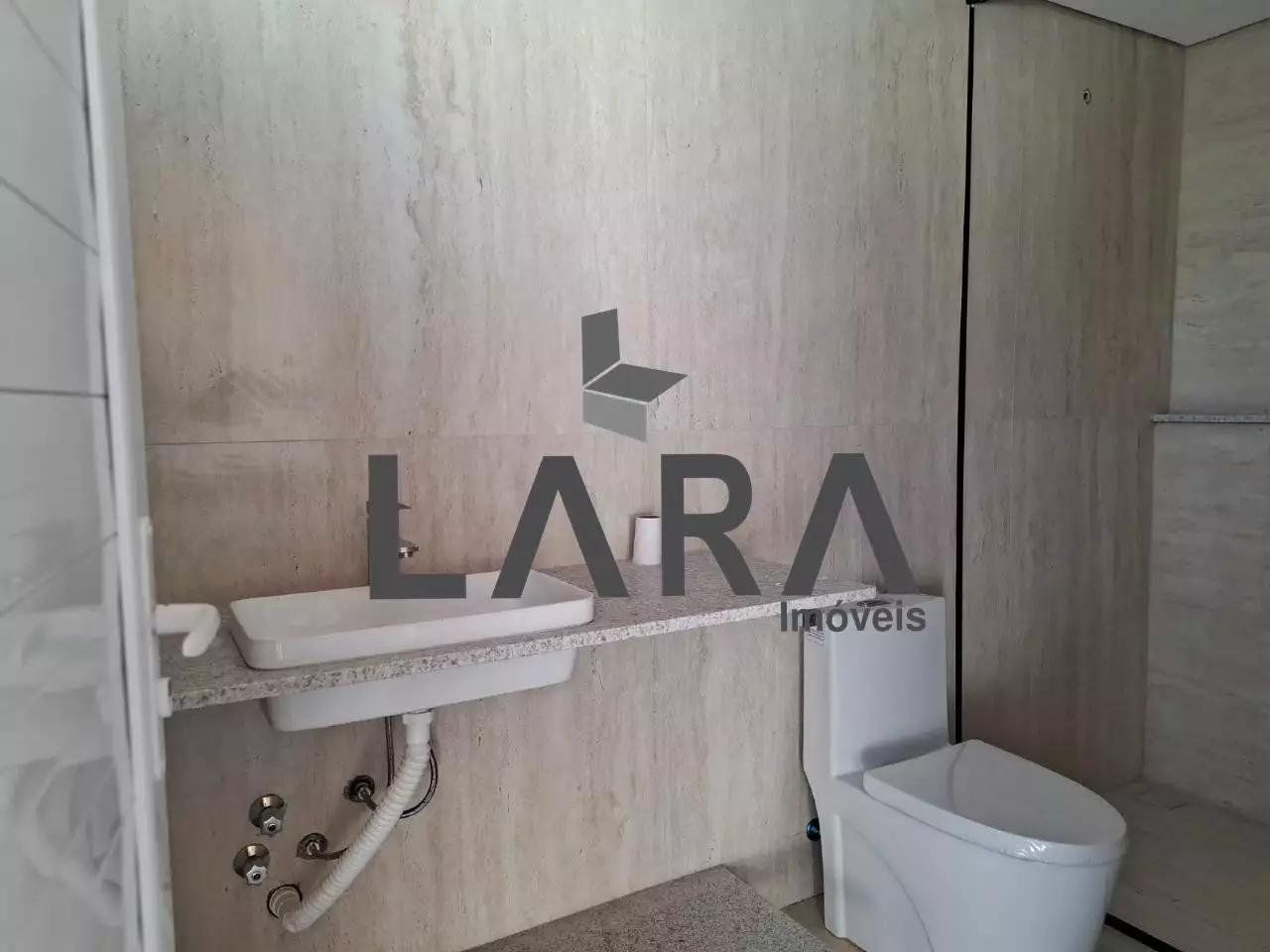 Casa 4 Quartos (1 Suíte) com Piscina e Varanda Gourmet | Betim/MG, Bairro Guarujá