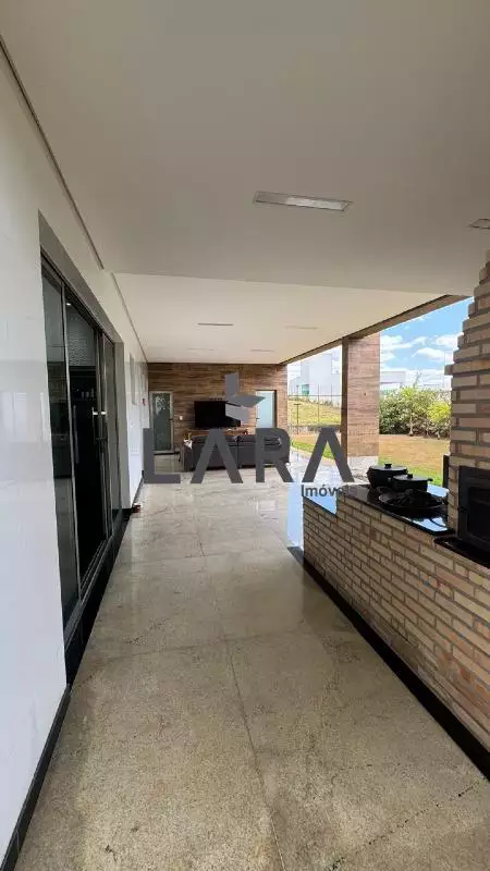 Casa em Condomínio à venda, 4 quartos, 3 suítes, 4 vagas, Residencial Montserrat - Betim/MG