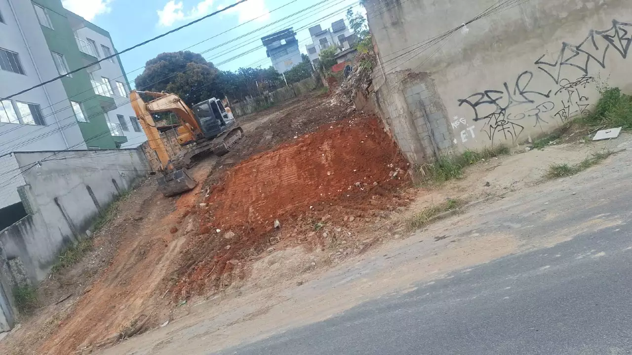 Lote de aproximadamente 600m² no bairro Ponte Alta em Betim/MG