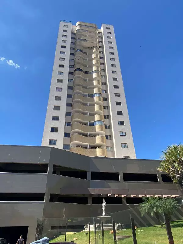 Apartamento com 04 quartos, no San Rafael.