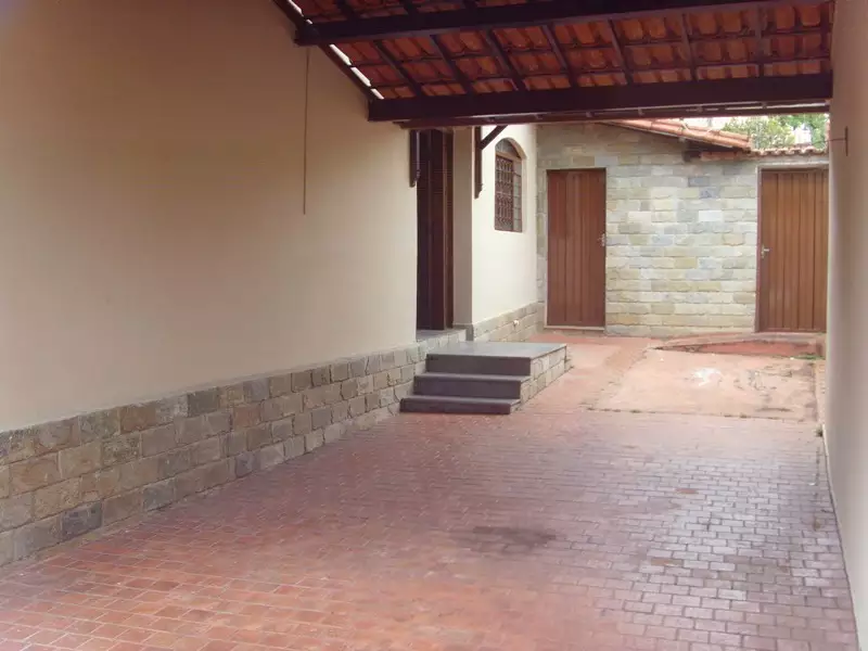 Casa à venda, 3 quartos, 1 suíte, 3 vagas, SANTA INES - Betim/MG