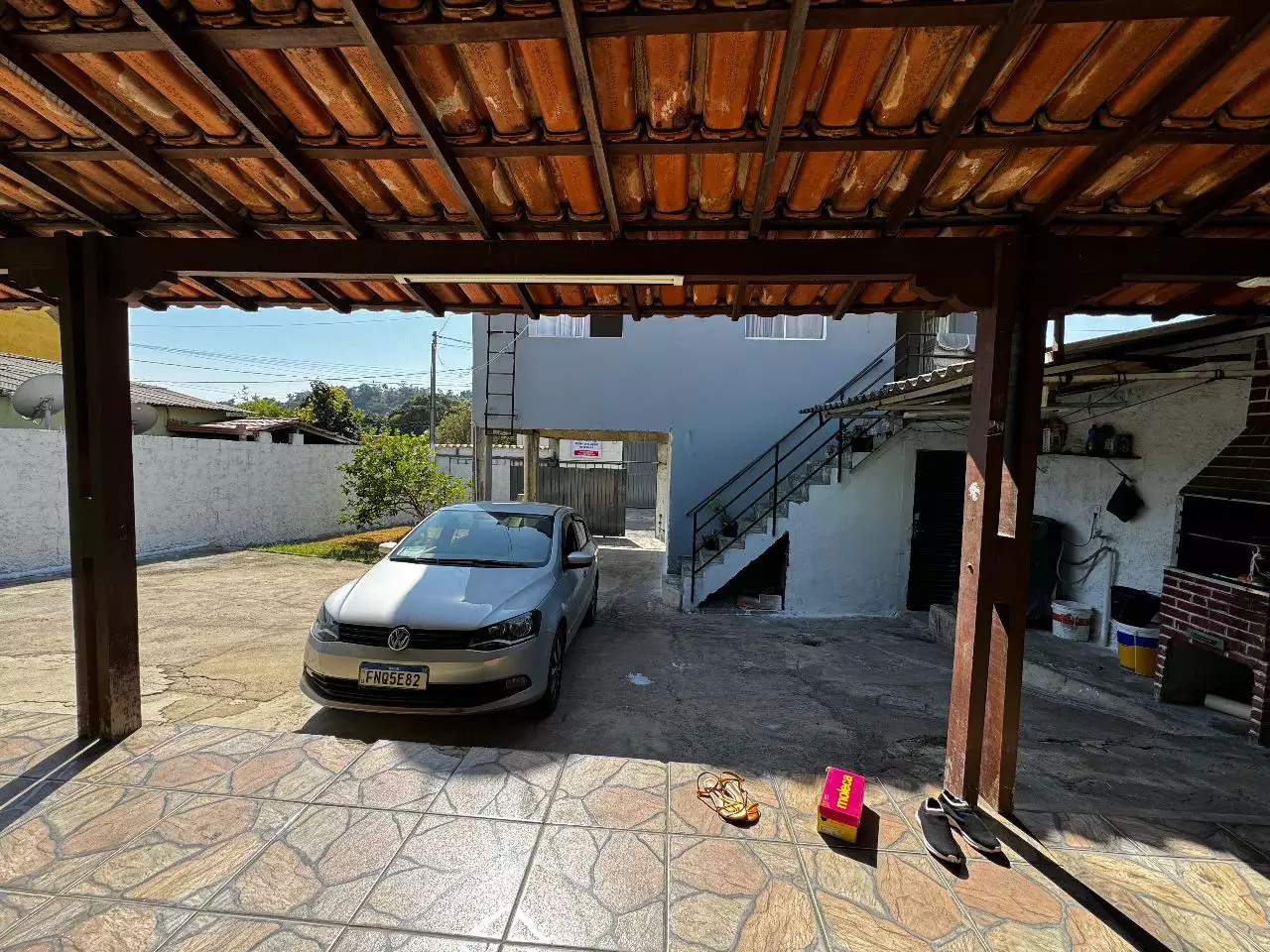 🏘️ Casa com Loja e Apartamento Incluso no Alterosa!