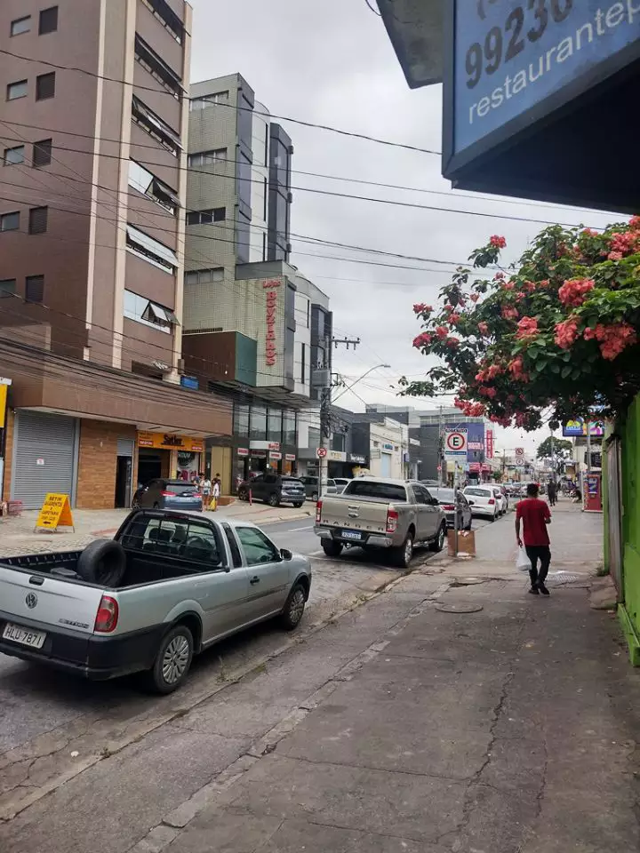 Prédio Comercial em Betim no Centro - Oportunidade