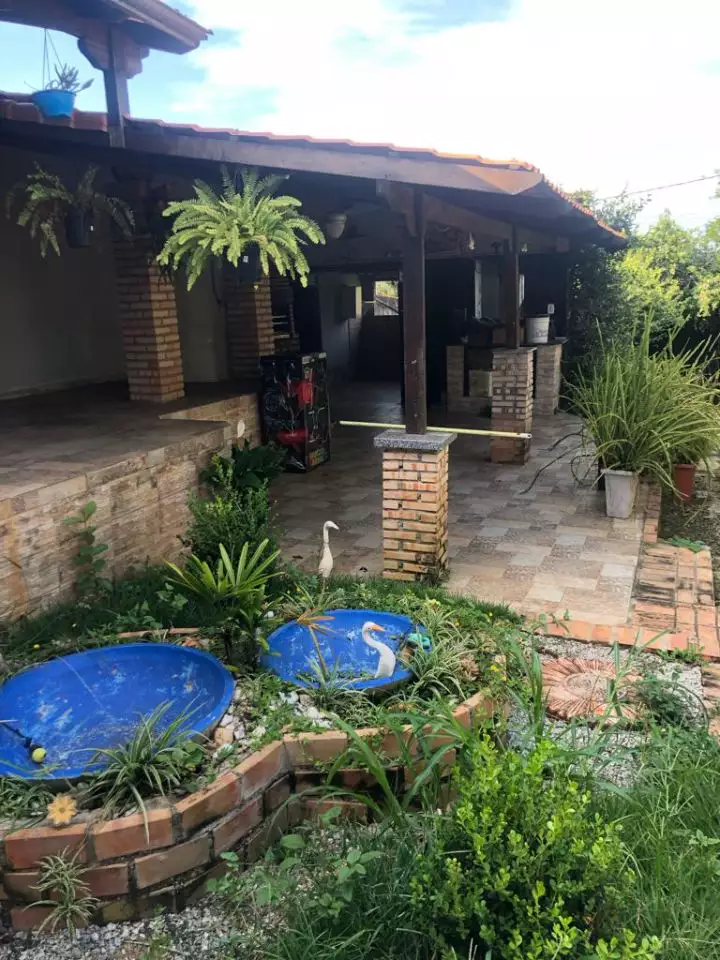 Oásis em Juatuba: Casa com Terreno de 720m², Piscina e Área de Churrasco!