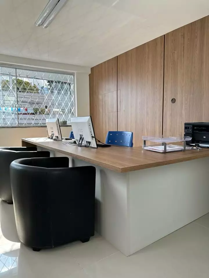 Você está buscando um espaço comercial estratégico para expandir seus negócios? Não procure mais! Temos o lugar perfeito para você.