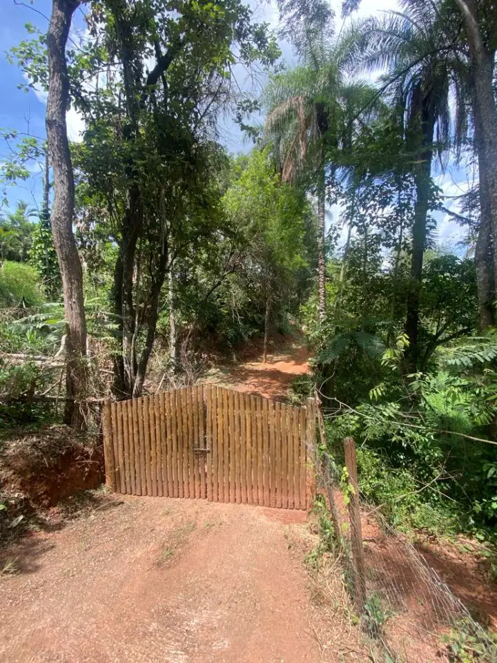 Terreno com área aproximada de 15.000m², no Marimbá.